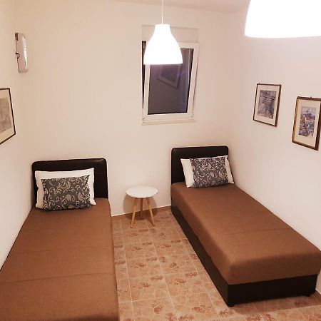 Tufio Apartmani Ulcinj Ngoại thất bức ảnh