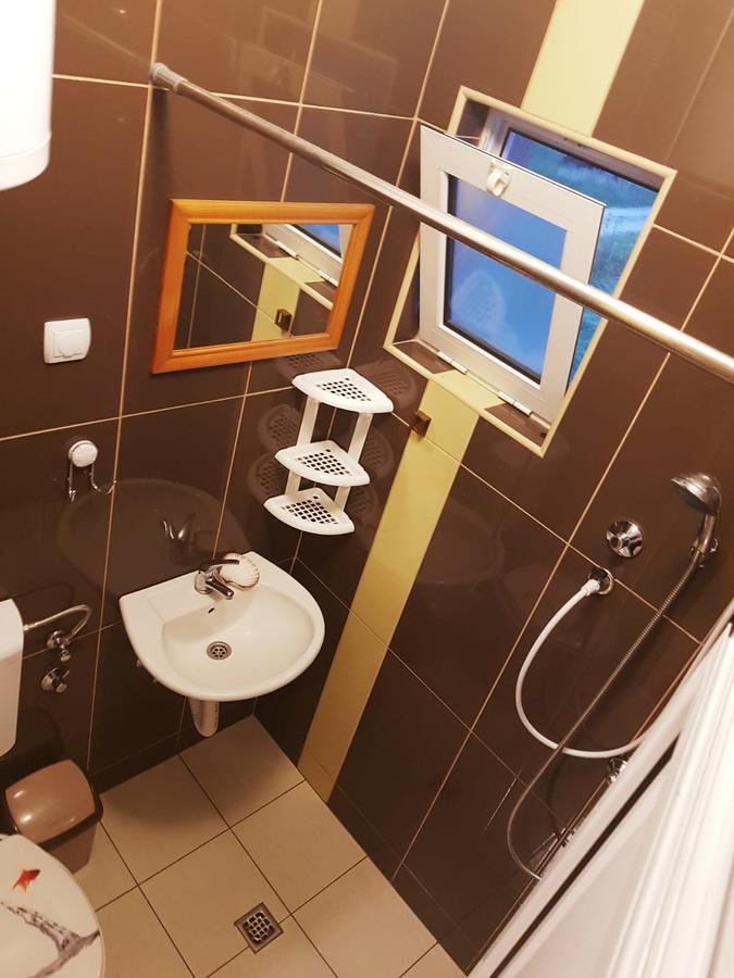Tufio Apartmani Ulcinj Ngoại thất bức ảnh